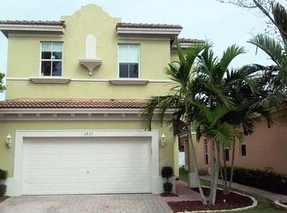 3737 NE 10th St, Homestead, FL 33033