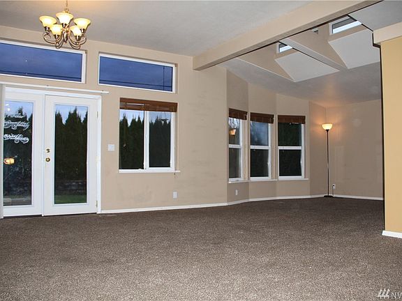 2nd image of 1914 Heartland Dr