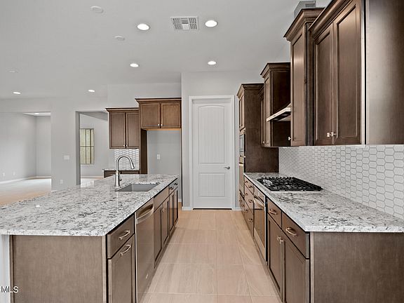 4th image of 19133 N 269th Drive