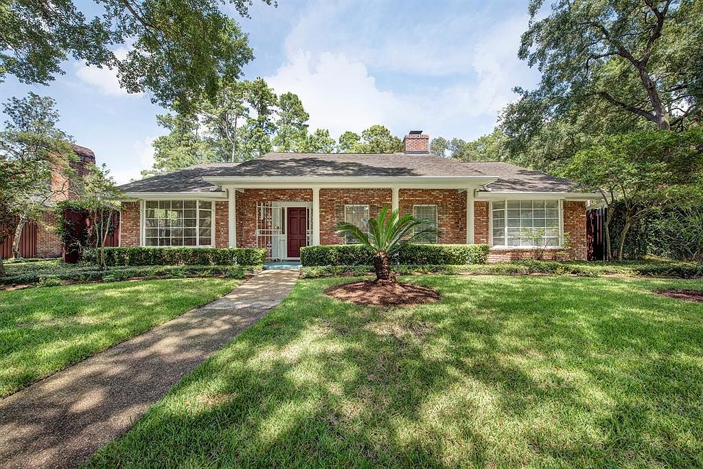 10002 Holly Springs Dr, Houston, TX 77042 Zillow