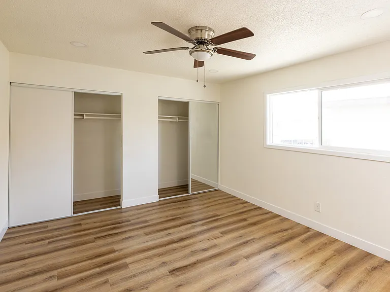 15925 S Myrtle Ave #15925 — Photo 6