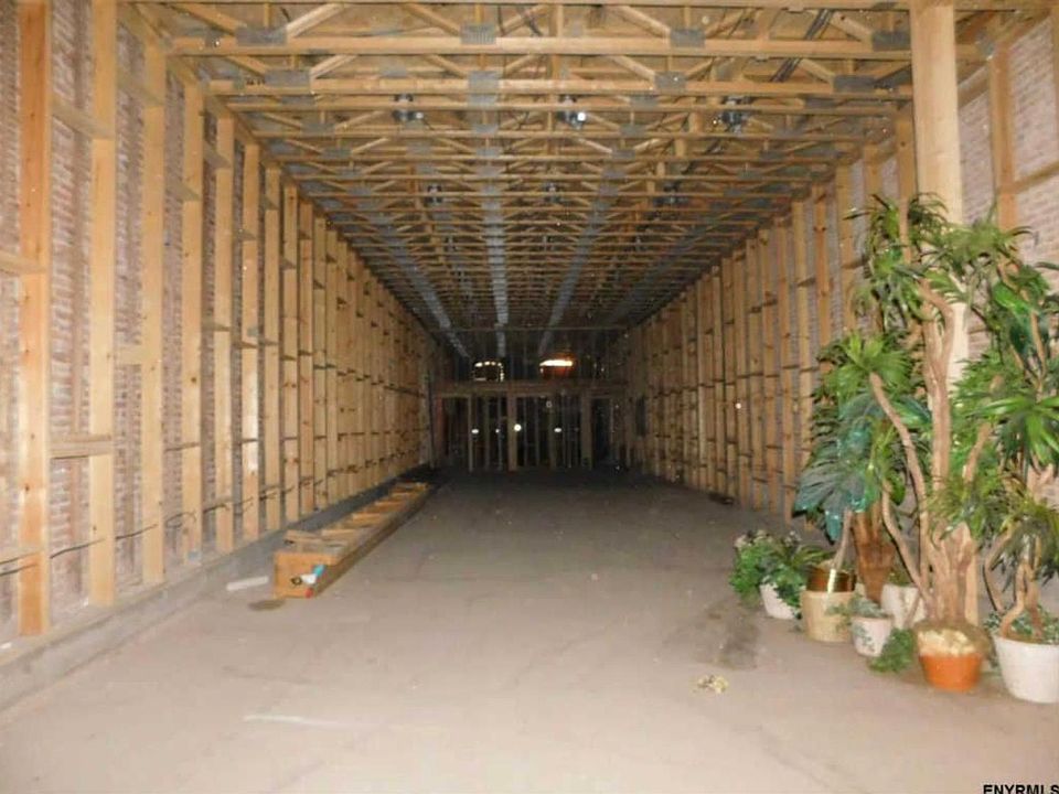 2nd image of 24 S Main St Floor 1