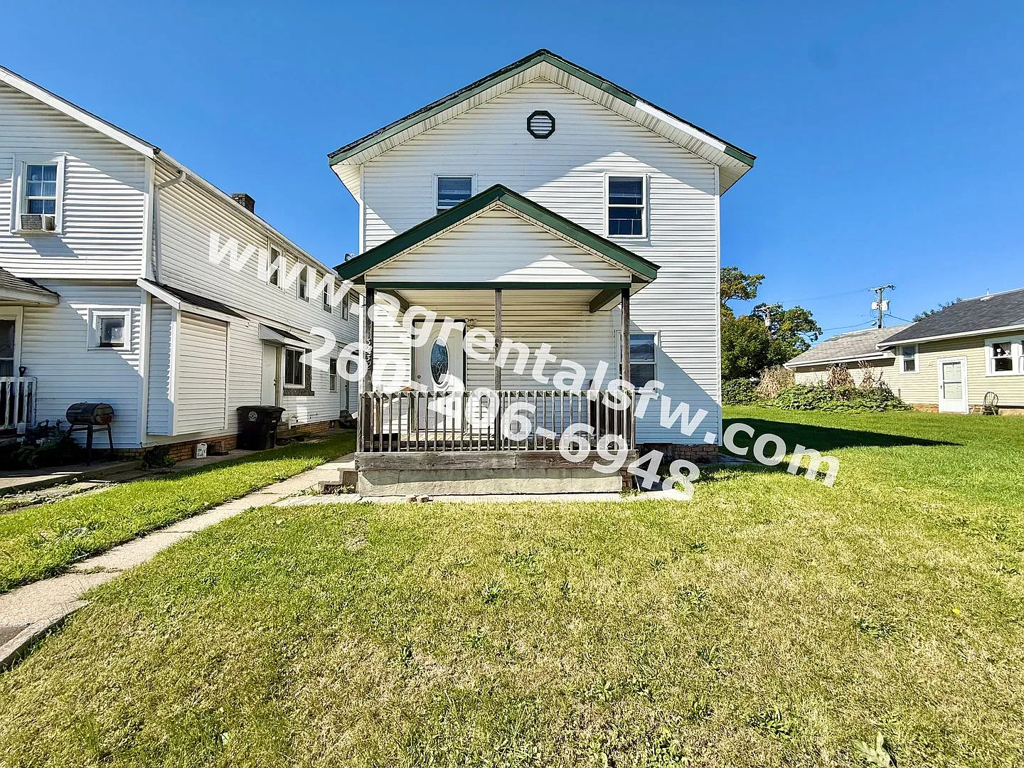 3 Bedroom House — Photo 1