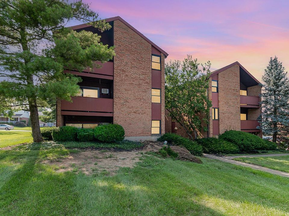 1st image of 4901 Chalet Dr #308