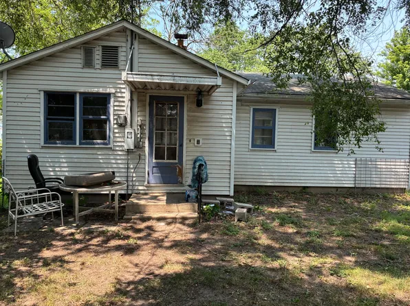713 N Abigail St, Rensselaer, IN 47978