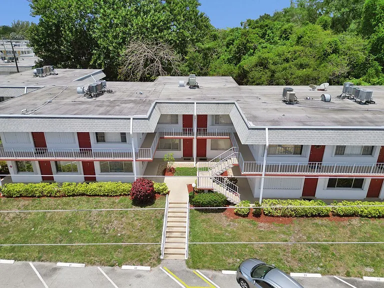 3120 Cynthia Ln #207 — Photo 21