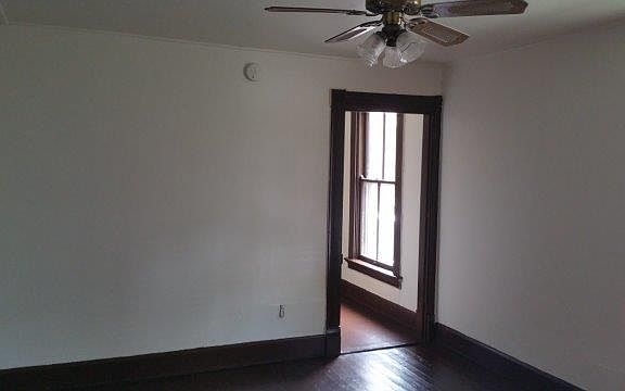 2nd image of 419 8th Ave Unit 3