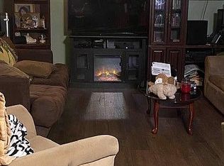 345 Zinnia Dr, Romeoville, IL 60446