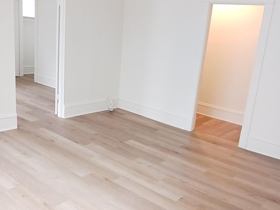 Living Room Looking South