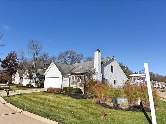 3rd image of 15374 Penny Ln