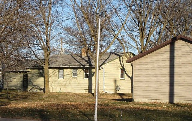 2nd image of 330 East St