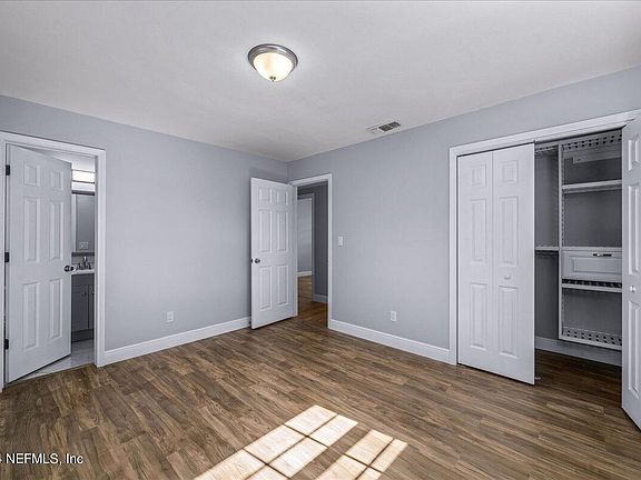 5th image of 3731 HASLETT Drive E