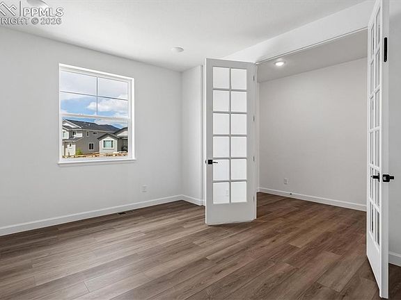 3rd image of 16945 Greenfield Dr