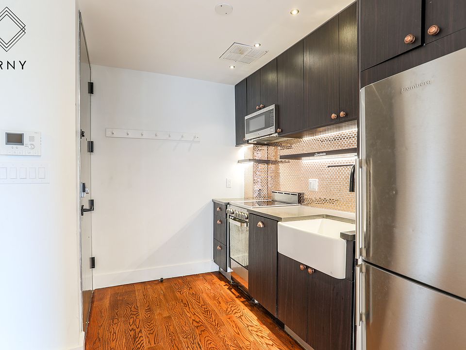 1st image of 681 Franklin Ave #D3