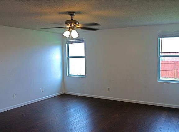 2nd image of 3202 Andalusian Dr