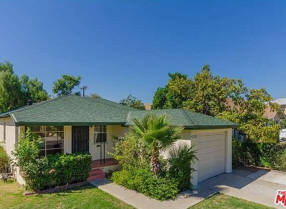 2nd image of 3254 La Clede Ave