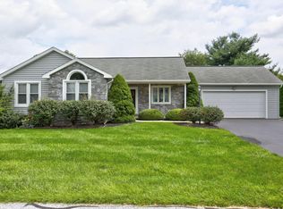 227 Blackberry Dr, Ephrata, PA 17522