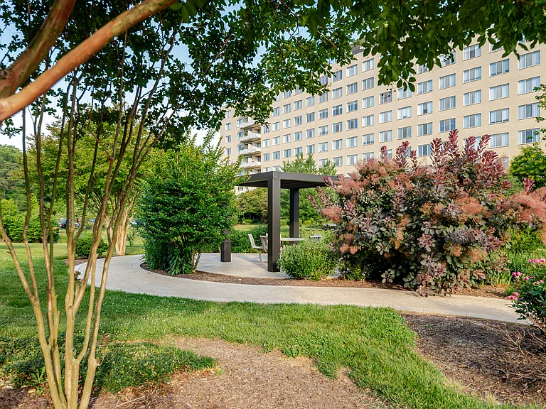 6621 Wakefield Dr #713 — Photo 39