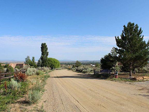 4th image of 1132 Calle Del Oso