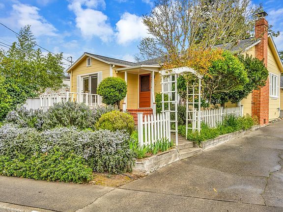 3rd image of 1007 Mountain View Avenue