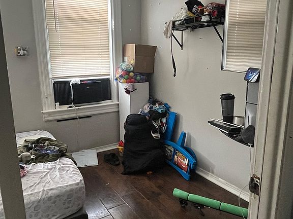 5th image of 79-81 Lewis St #2
