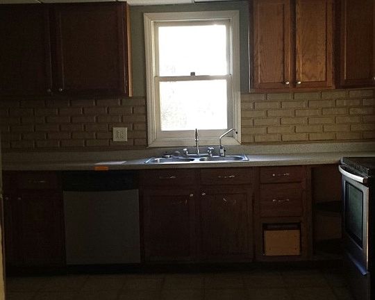 5th image of 117 S Park Ave