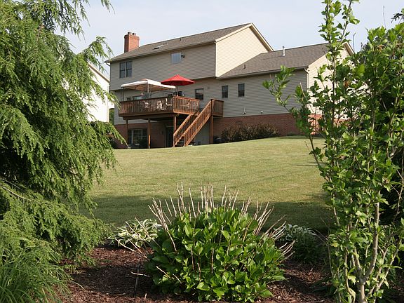 2nd image of 2514 Chadwell Cir NW
