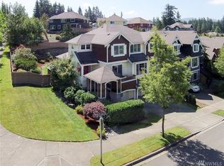 35023 SE Curtis Dr, Snoqualmie, WA 98065