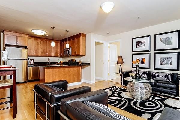 1st image of 179 Park St Unit 101