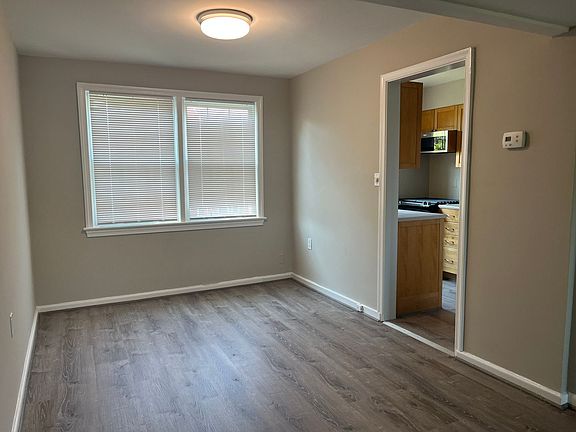 4th image of 1101 Belle View Blvd APT B1