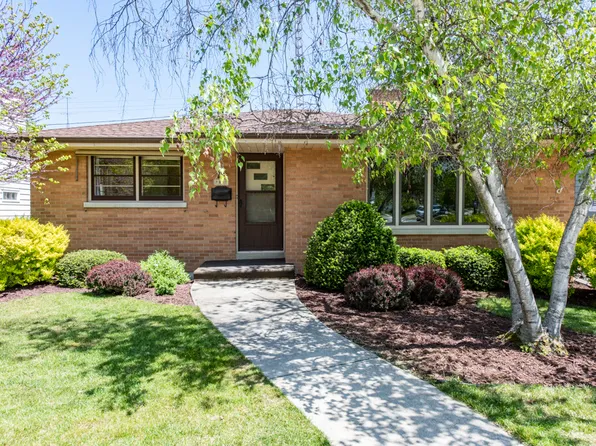 7817 24th Ave, Kenosha, WI 53143