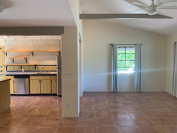 5th image of 2725 E 10th St