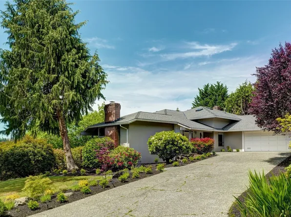 8808 NE 14th Street, Clyde Hill, WA 98004