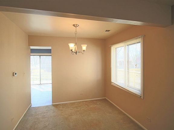5th image of 2325 Portsmouth Ct