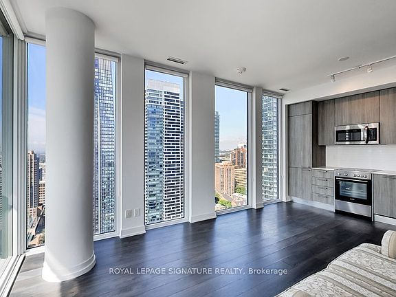 5th image of 28 Wellesley St E Unit 3402