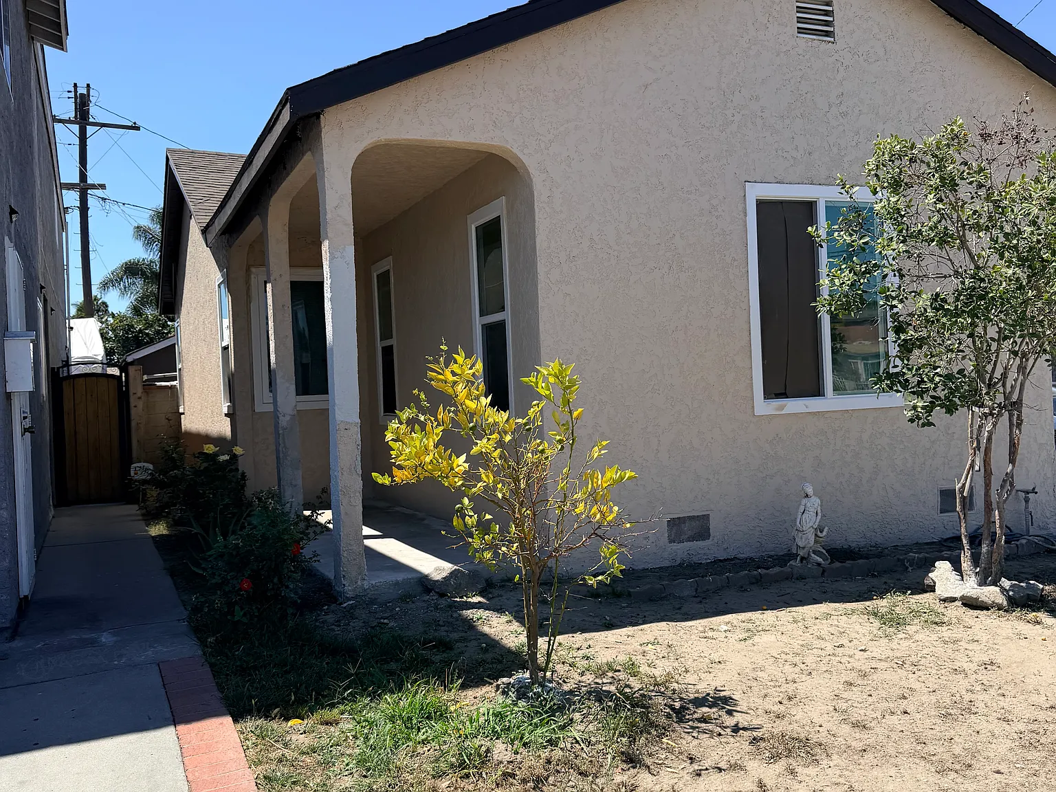 2 bed, 816 sqft, $3,000 — Photo 3