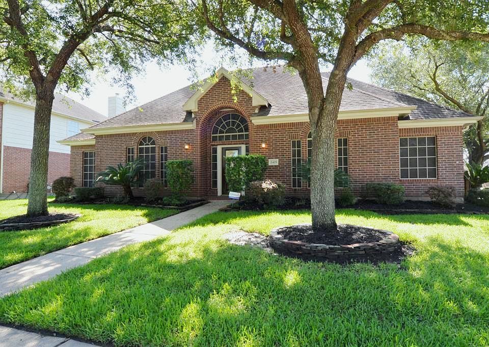 1st image of 2425 Dixie Woods Dr