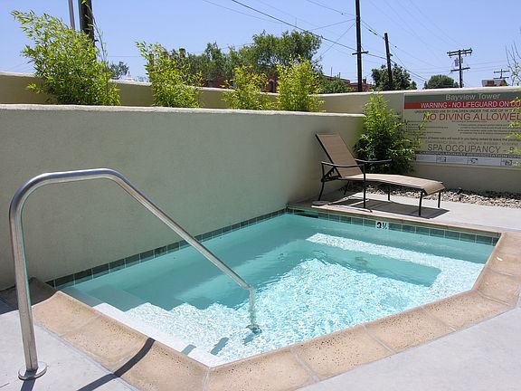 4th image of 801 National City Blvd Unit 902