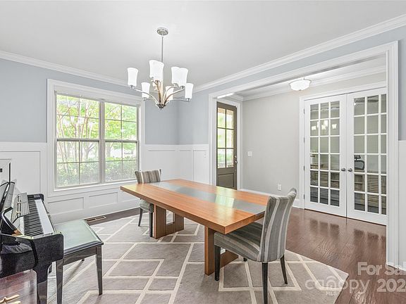2nd image of 3419 Rea Forest Dr