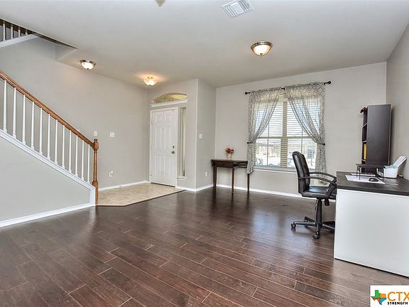 5th image of 152 NE Zoisite Ln