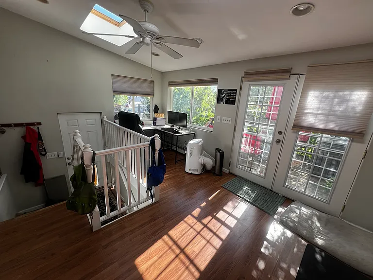 2637 N Garfield St — Photo 12