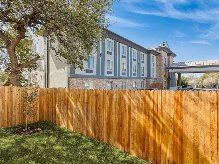 11830 Zarkava Way — Photo 33