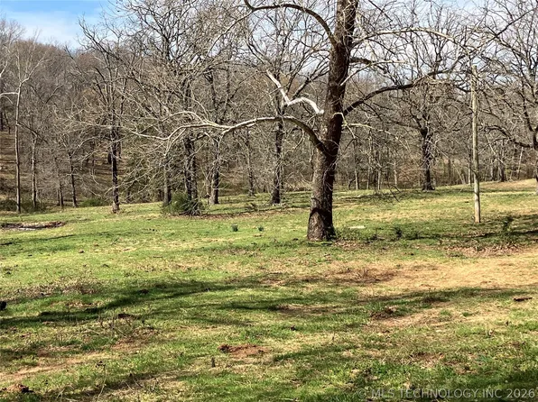 474482 E 850th Rd, Stilwell, OK 74960