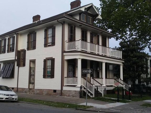 5th image of 1737 1st St #A