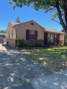 1406 McAllister Ave, Sacramento, CA, 95822