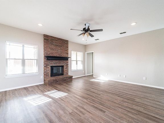 5th image of 406 McMillen Ave