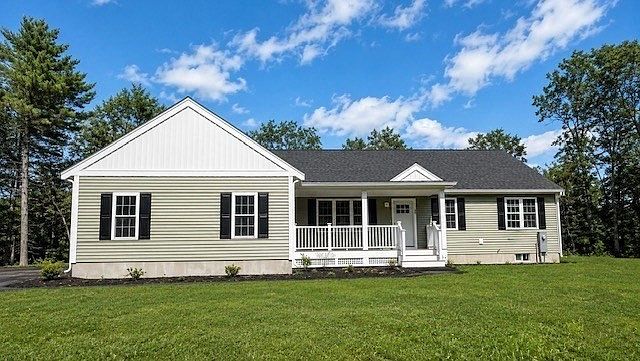 1st image of 82 Pierce St