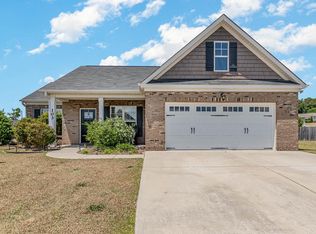 103 Stillwater Creek Cir, Goldsboro, NC 27534