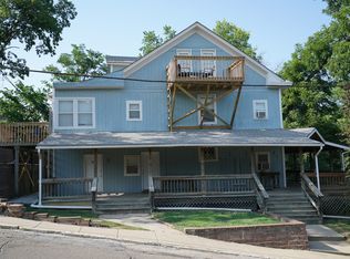 1247 Ohio St APT 304, Lawrence, KS 66044