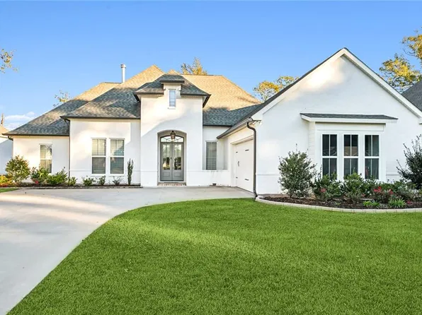 5015 Golden Oak Ln, Madisonville, LA 70447